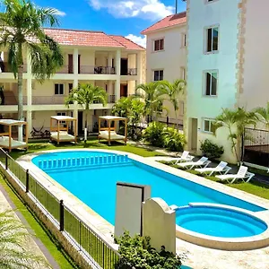 punta-cana-seven-beaches.comcaribbean.com/